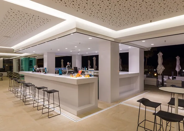 Готель Talayot - Adults Only 4*