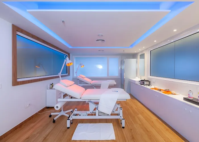 Talayot - Adults Only كالا مييور